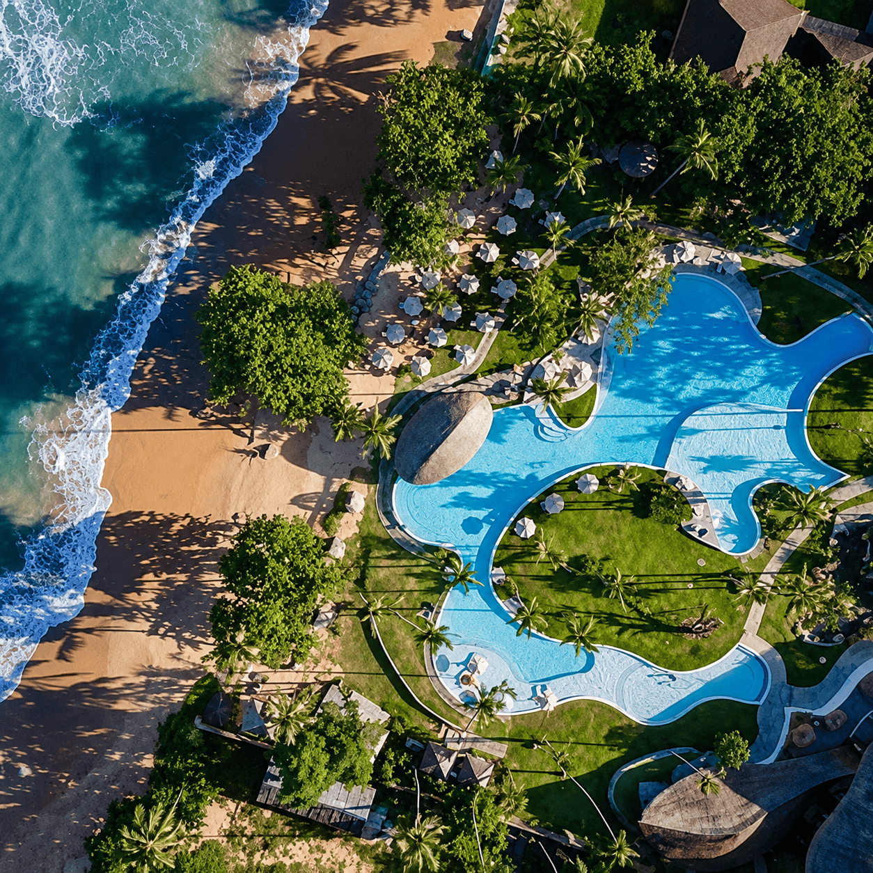 Eden Beach Khao Lak Resort und Spa aus der Luft